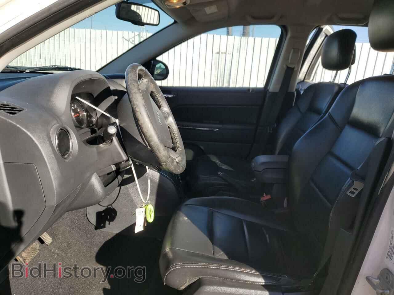 2010 JEEP COMPASS - VIN: 1J4NT5FB1AD538150 - Photo 7