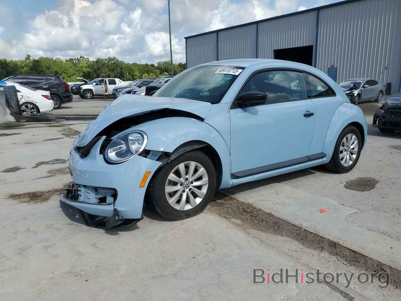 Photo 3VWF17AT1FM653514 - VOLKSWAGEN BEETLE 2015