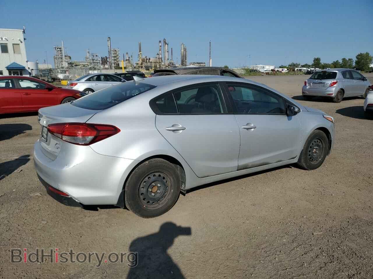 2017 KIA FORTE - VIN: 3KPFK4A78HE076592 - Фото 3