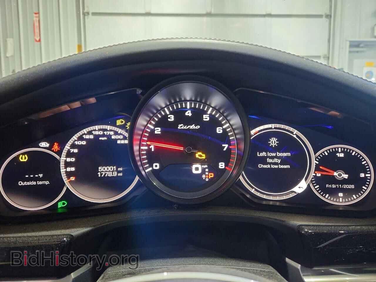 2017 PORSCHE PANAMERA - VIN: WP0AF2A74HL152884 - Фото 9