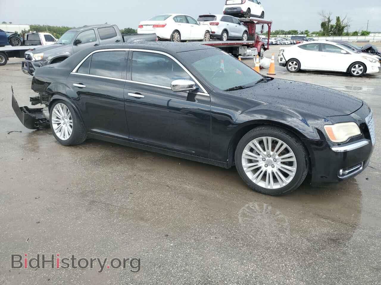 2014 CHRYSLER 300 - VIN: 2C3CCAET1EH382866 - Фото 4