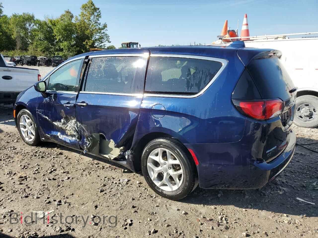 2018 CHRYSLER PACIFICA - VIN: 2C4RC1FG5JR127701 - Photo 2