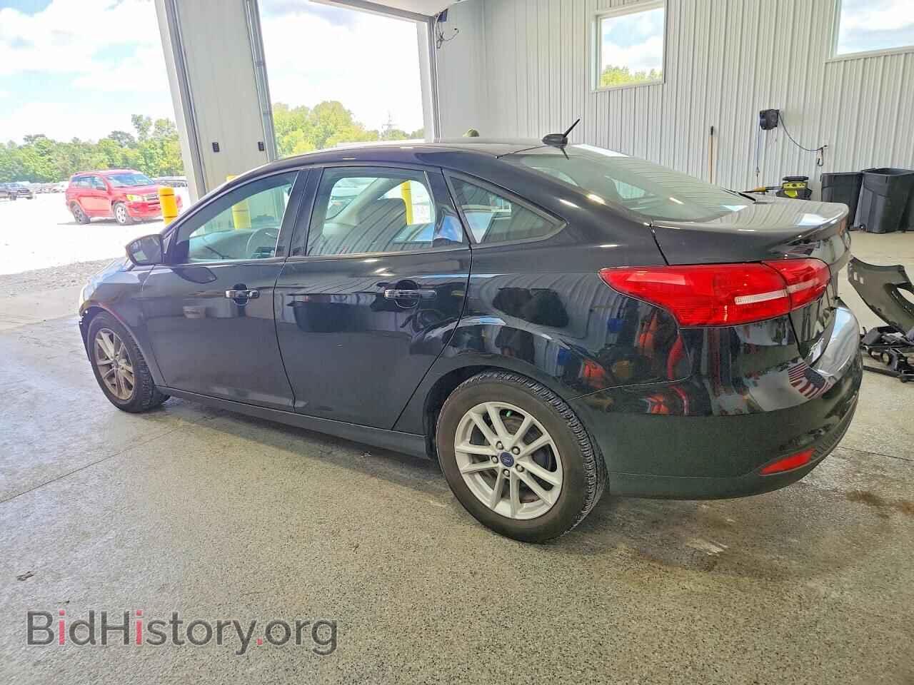 2018 FORD FOCUS - VIN: 1FADP3F22JL318733 - Photo 2