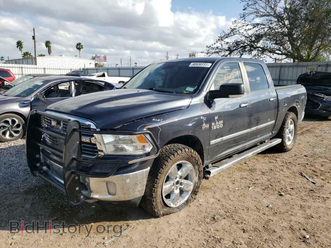 2016 RAM 1500 - VIN: 1C6RR7LT8GS366709 - Фото 2