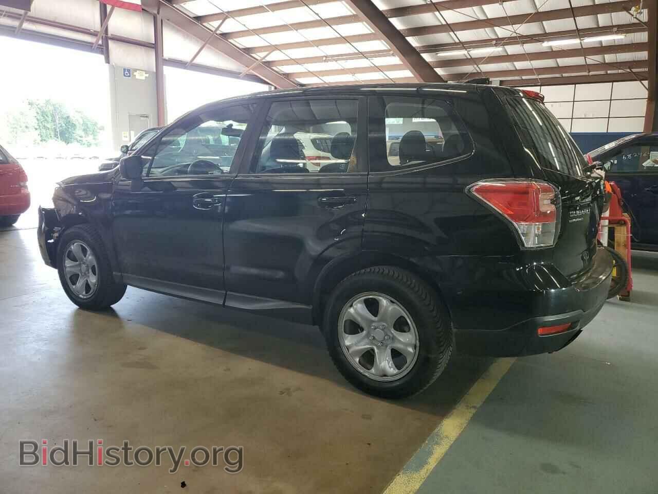 2017 SUBARU FORESTER - VIN: JF2SJAAC4HH590979 - Фото 2
