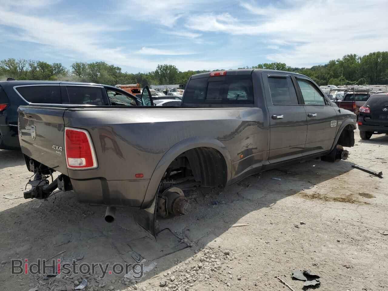 2015 RAM 3500 - VIN: 3C63RRKJ0FG544071 - Фото 3