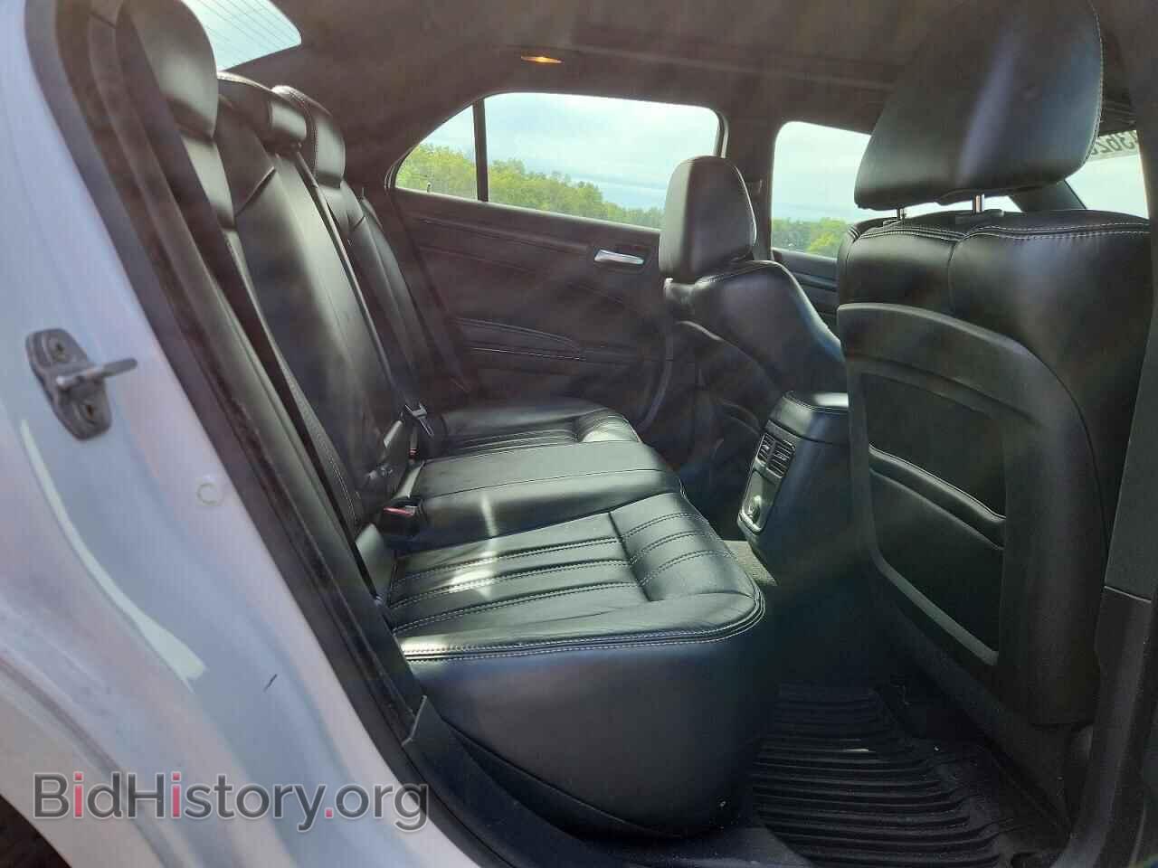 2014 CHRYSLER 300 - VIN: 2C3CCAGG3EH144520 - Photo 10