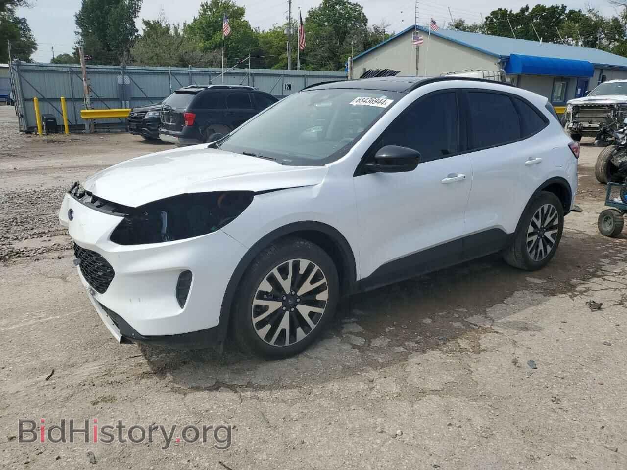 Photo 1FMCU0BZ3LUA84529 - FORD ESCAPE 2020