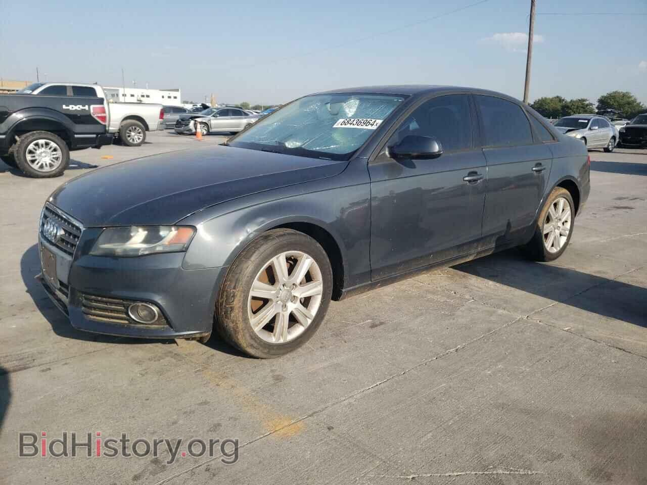 Photo WAUAFAFL5BN009760 - AUDI A4 2011