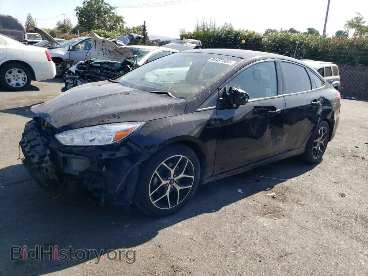 Фотография 1FADP3FE0HL214715 - FORD FOCUS 2017