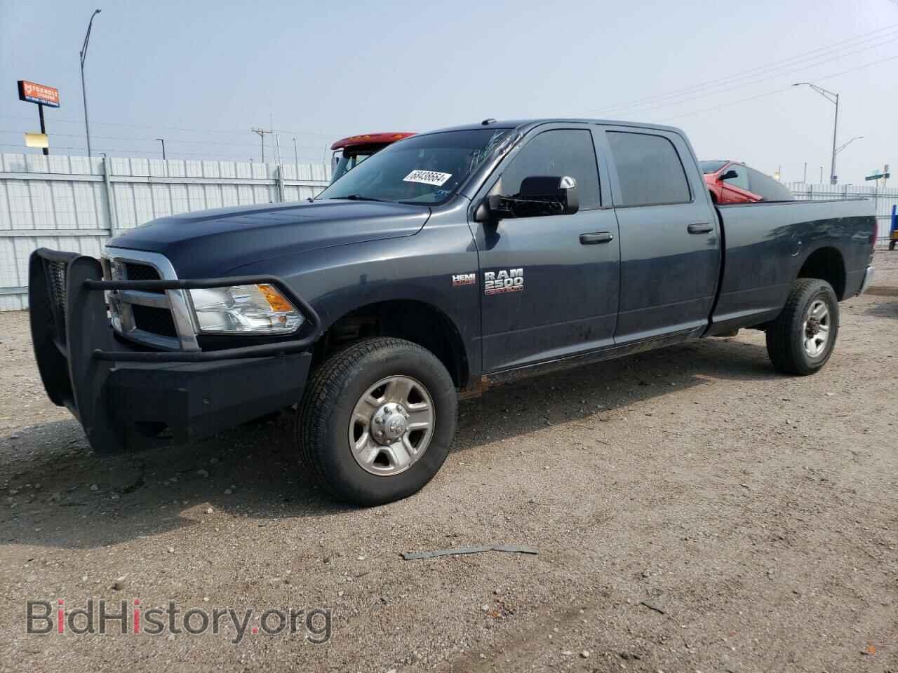 Photo 3C6UR5HJ1EG147522 - RAM All Models 2014