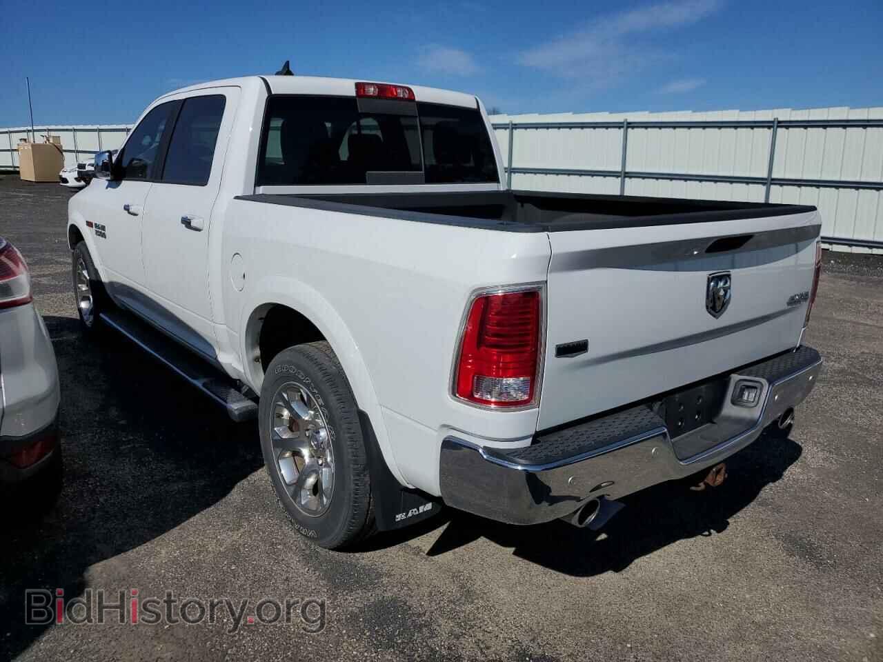 2018 RAM 1500 - VIN: 1C6RR7NM8JS260130 - Фото 2