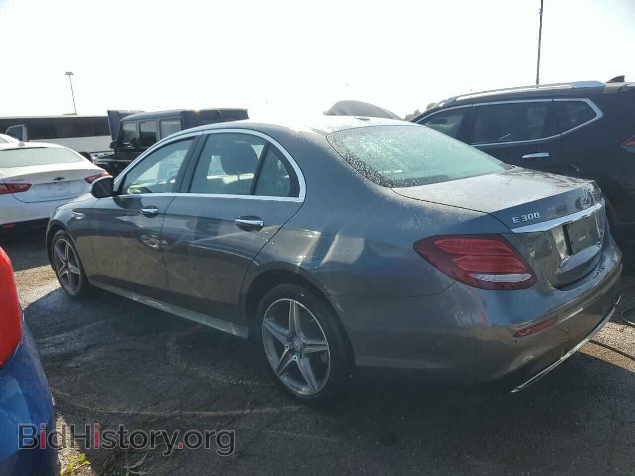 2017 MERCEDES-BENZ E-CLASS - VIN: WDDZF4KB9HA146016 - Фото 2