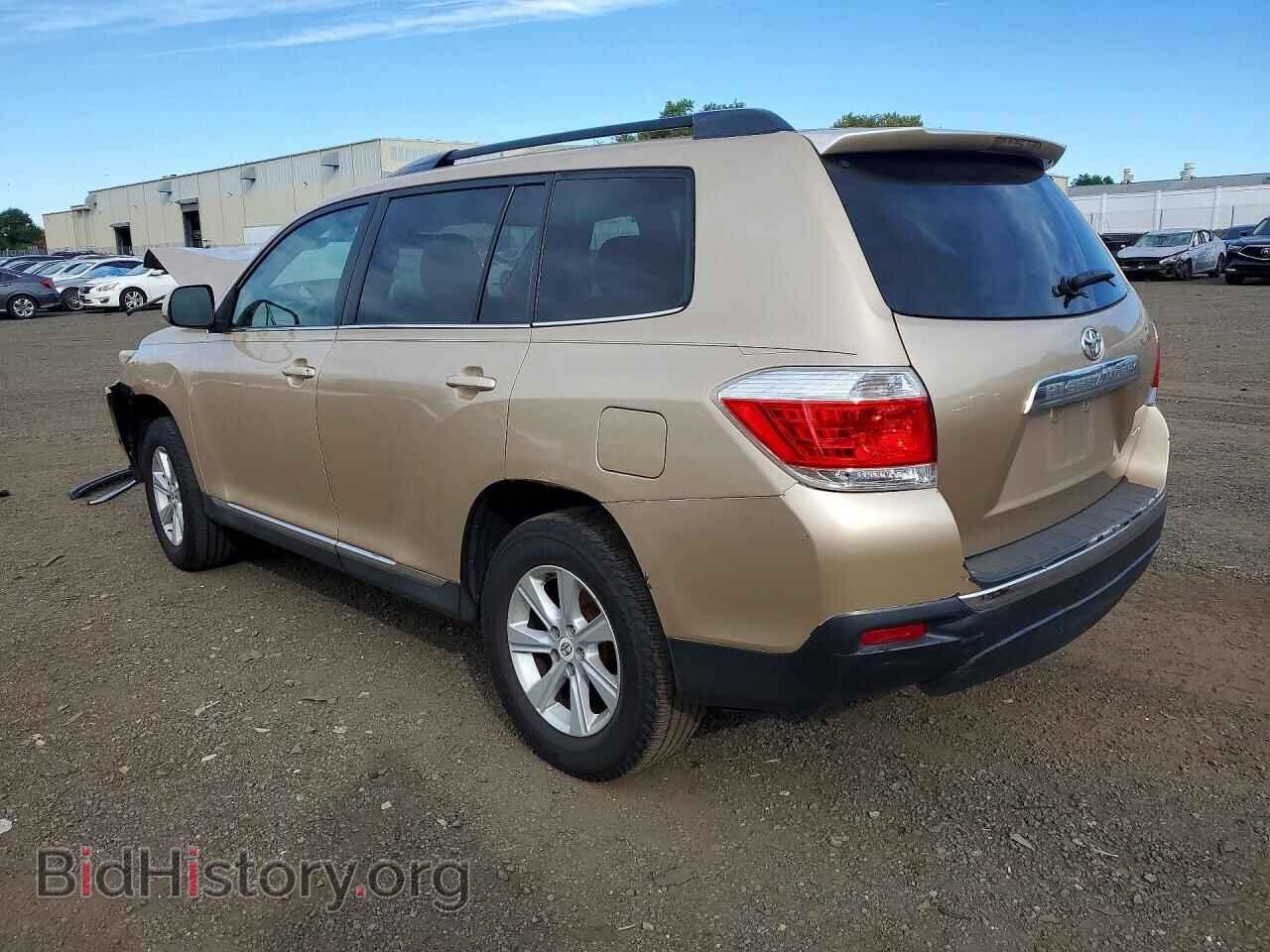 2011 TOYOTA HIGHLANDER - VIN: 5TDBK3EH5BS042831 - Photo 2