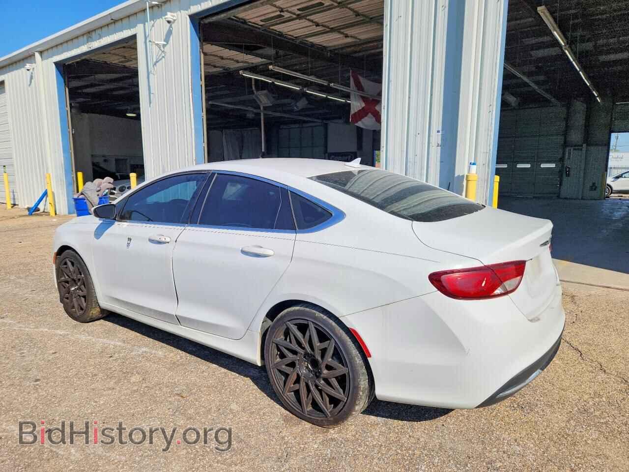 2016 CHRYSLER 200 - VIN: 1C3CCCAB4GN117345 - Photo 2