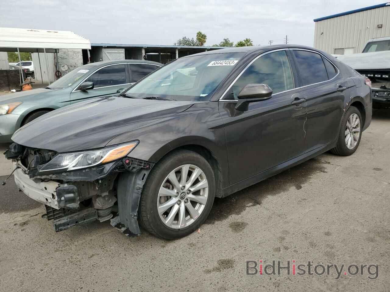 Photo JTNB11HK7J3018380 - TOYOTA CAMRY 2018