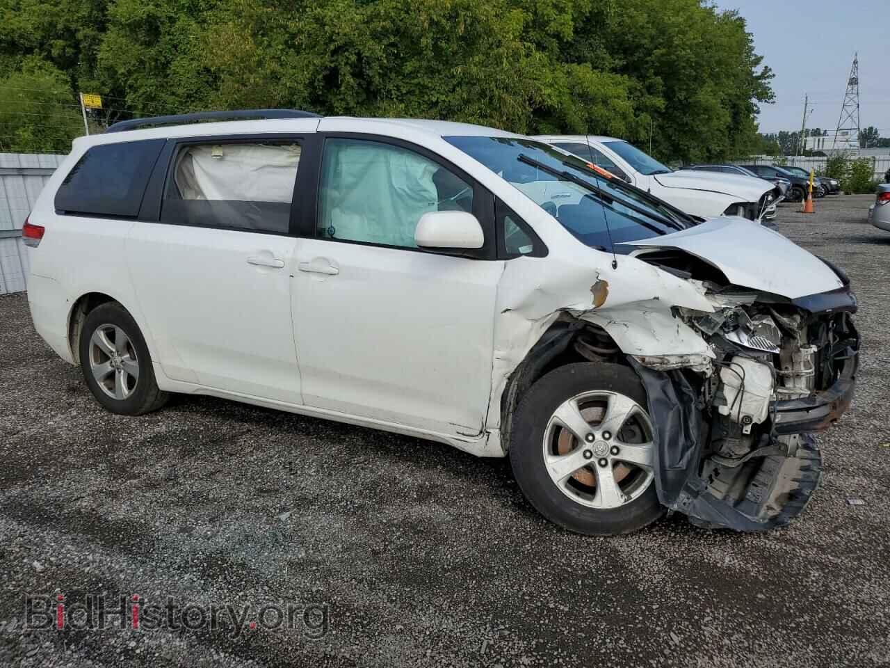 2011 TOYOTA All Models - VIN: 5TDKK3DC6BS031343 - Фото 4