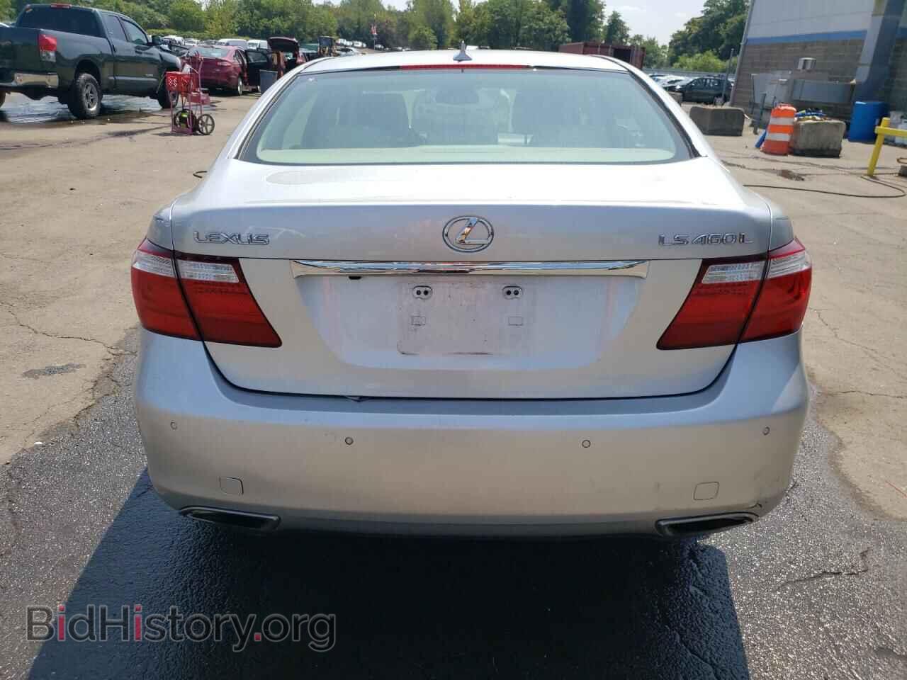 2007 LEXUS LS460 - VIN: JTHGL46F775016989 - Photo 6