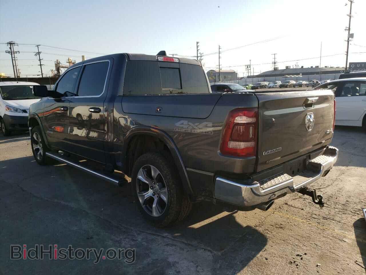 2020 RAM 1500 - VIN: 1C6SRFJT1LN365330 - Фото 2