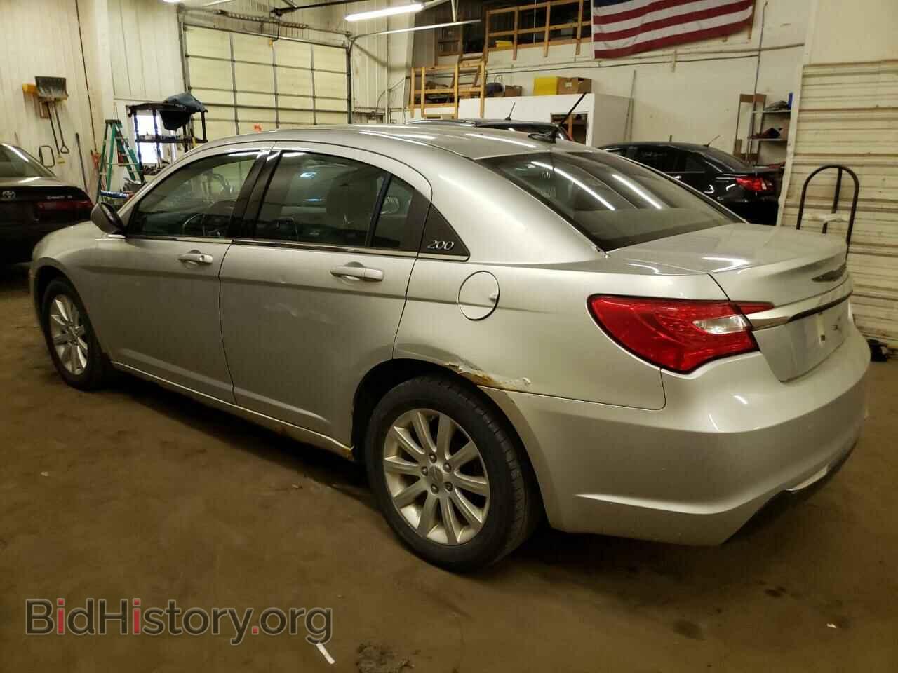 2012 CHRYSLER 200 - VIN: 1C3CCBBGXCN139543 - Фото 2