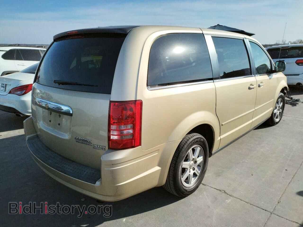 2010 CHRYSLER MINIVAN - VIN: 2A4RR2D10AR391714 - Фото 4
