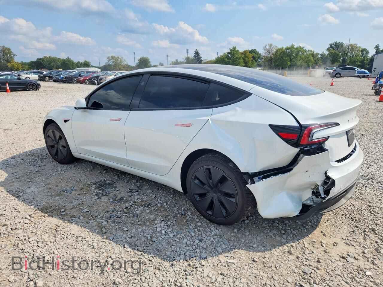 2026 TESLA MODEL 3 - VIN: 5YJ3E1EAXTF215638 - Фото 2