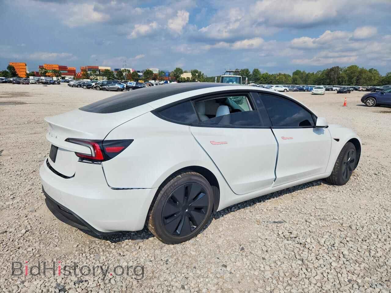 2026 TESLA MODEL 3 - VIN: 5YJ3E1EAXTF215638 - Фото 3