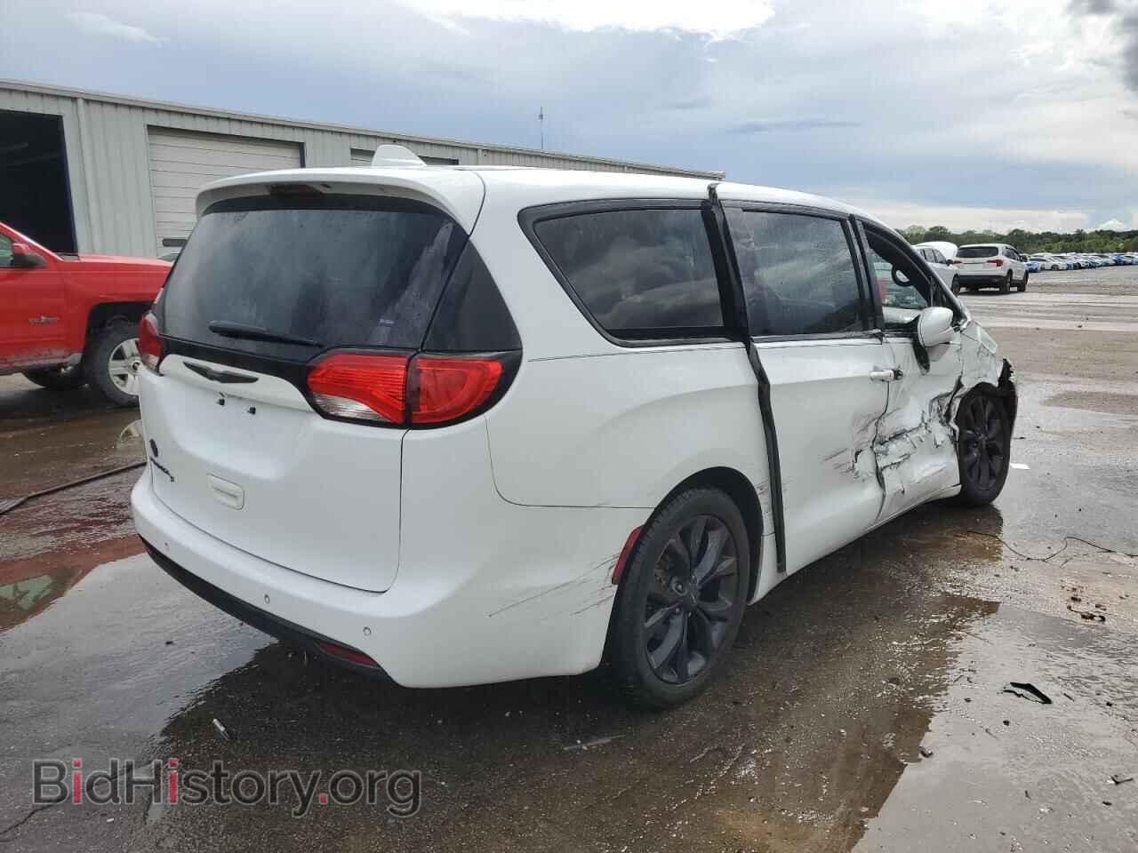 2019 CHRYSLER PACIFICA - VIN: 2C4RC1FG4KR532143 - Фото 3