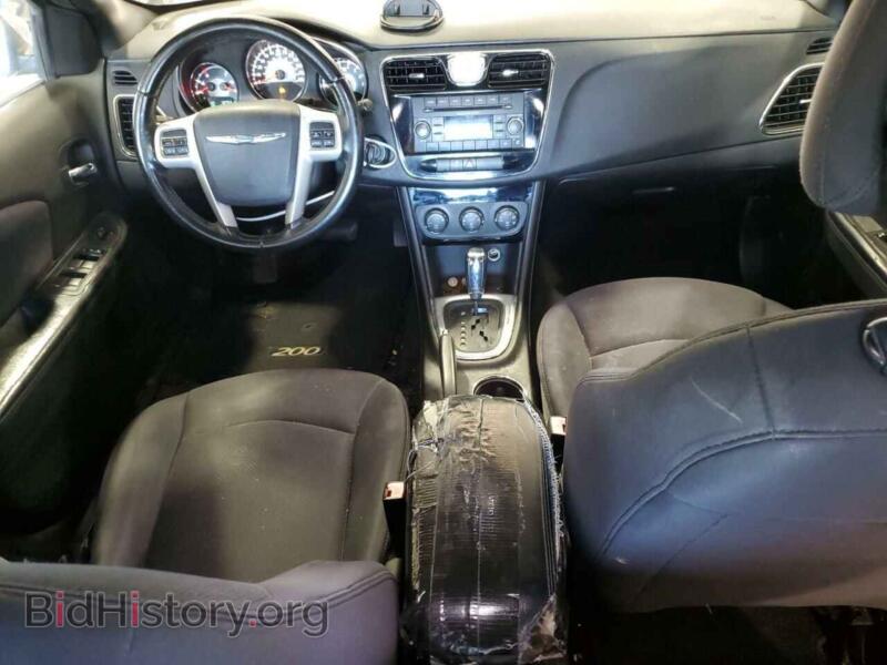 2013 Chrysler 200 (VIN 1C3CCBBB8DN732842) — фото 8 из 12