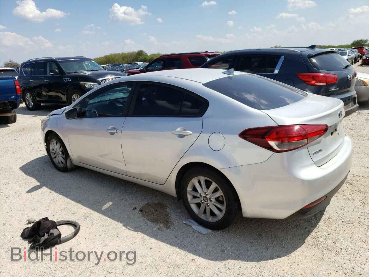 2017 KIA FORTE - VIN: 3KPFL4A74HE021182 - Фото 2