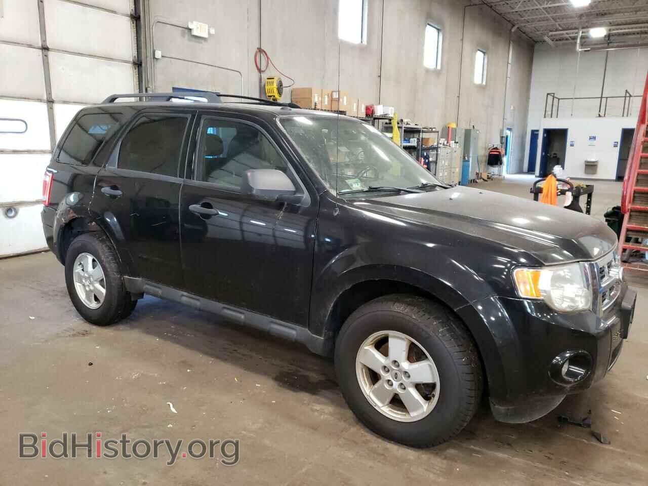 2011 FORD ESCAPE - VIN: 1FMCU0DG2BKA08032 - Фото 4
