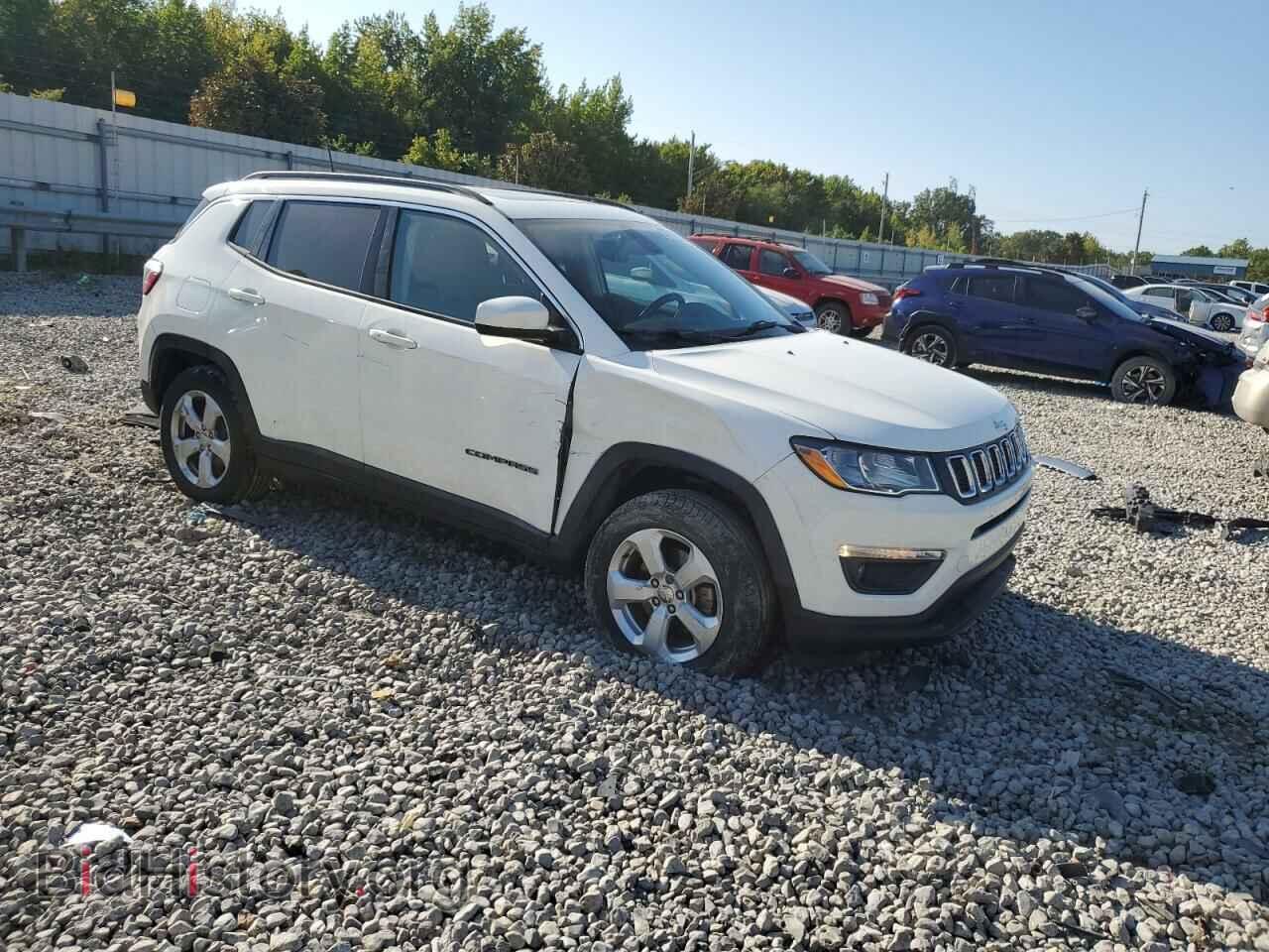 2017 JEEP COMPASS - VIN: 3C4NJDBBXHT640482 - Photo 4
