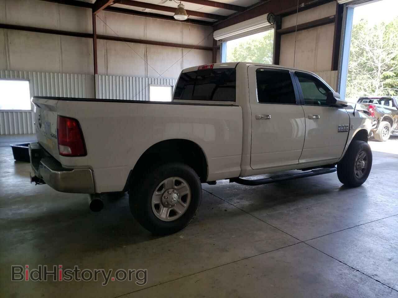 2016 RAM All Models - VIN: 3C6UR5DL4GG367490 - Фото 3