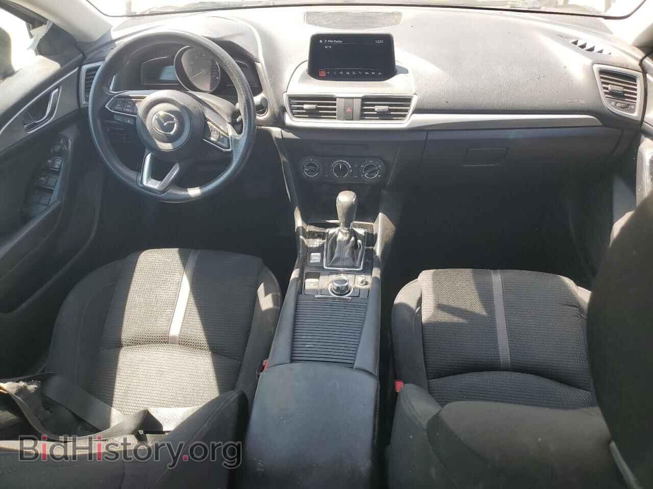 2018 MAZDA 3 - VIN: 3MZBN1U76JM197534 - Фото 8