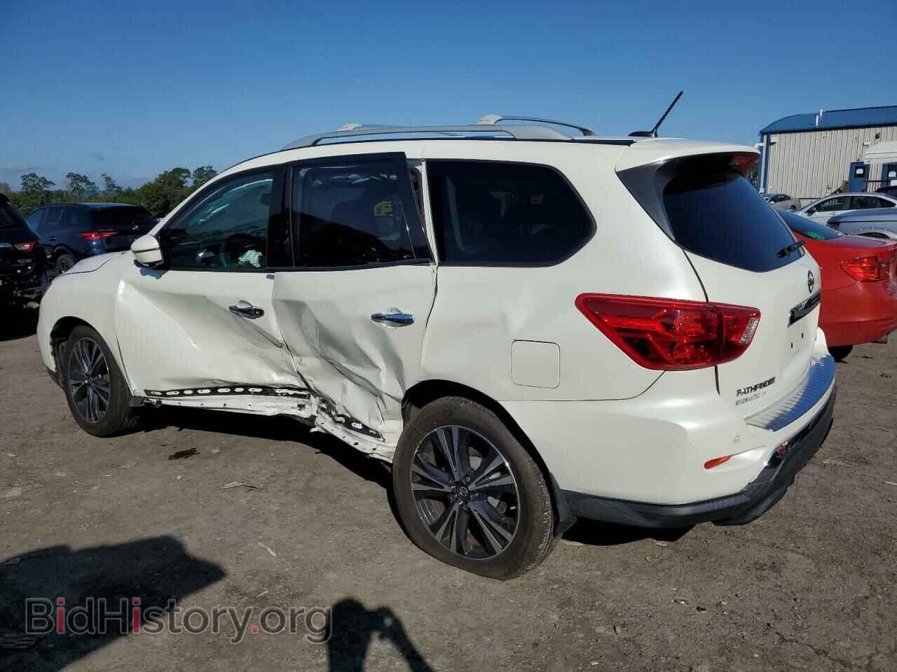 2017 NISSAN PATHFINDER - VIN: 5N1DR2MM2HC617860 - Фото 2