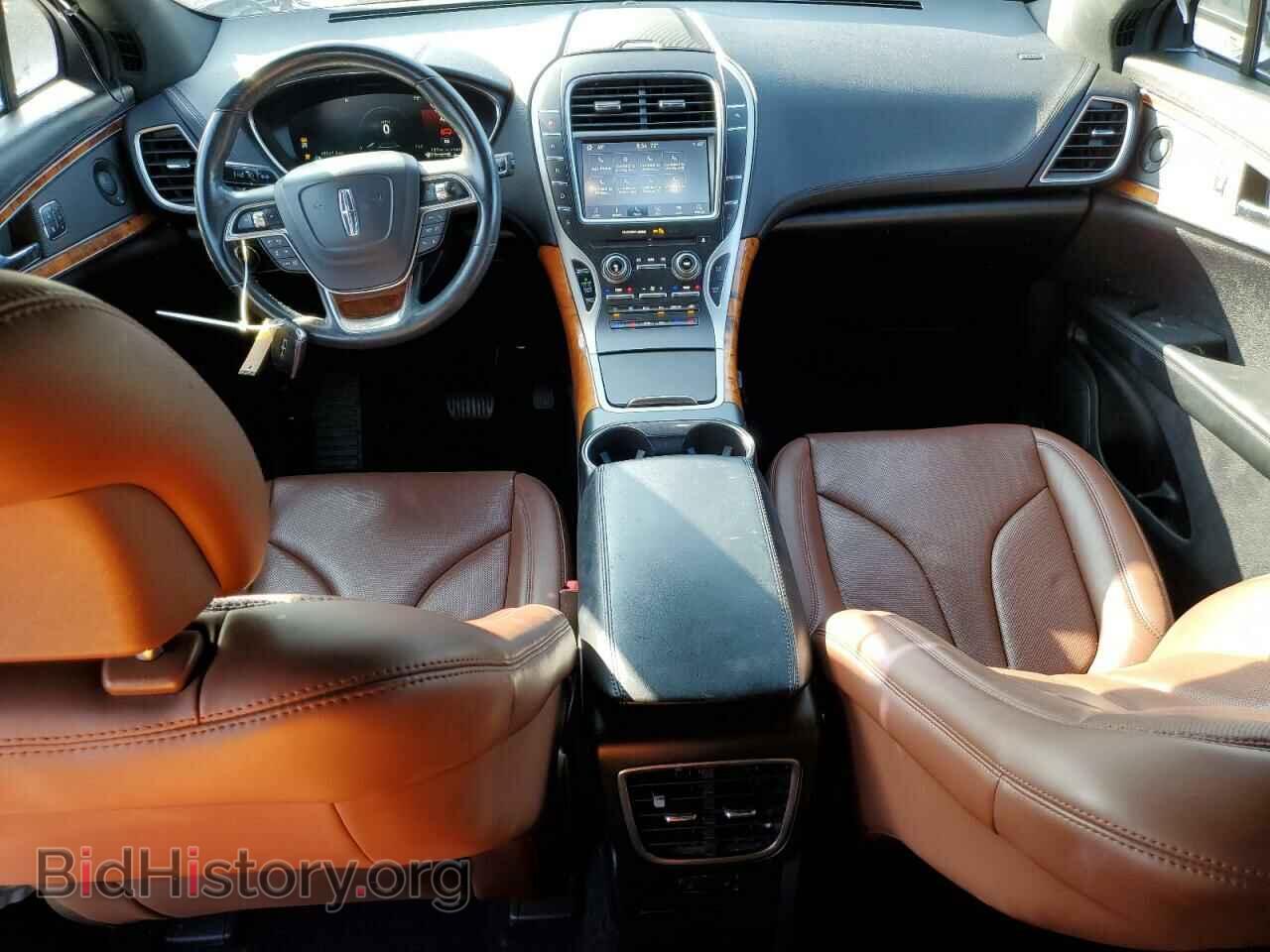 2019 LINCOLN NAUTILUS - VIN: 2LMPJ8LP6KBL30939 - Фото 8