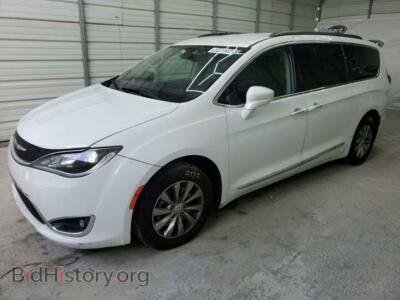 2017 Chrysler PACIFICA Touring L, white — VIN 2C4RC1BG3HR621605, Copart