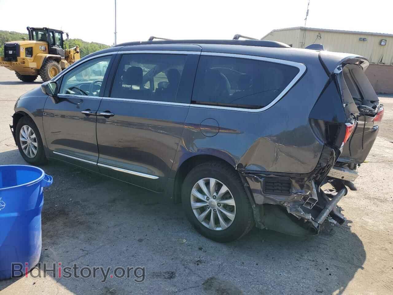 2017 CHRYSLER PACIFICA - VIN: 2C4RC1BGXHR739439 - Фото 2