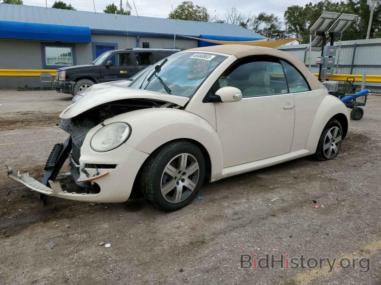 Photo 3VWRF31Y66M316470 - VOLKSWAGEN BEETLE 2006