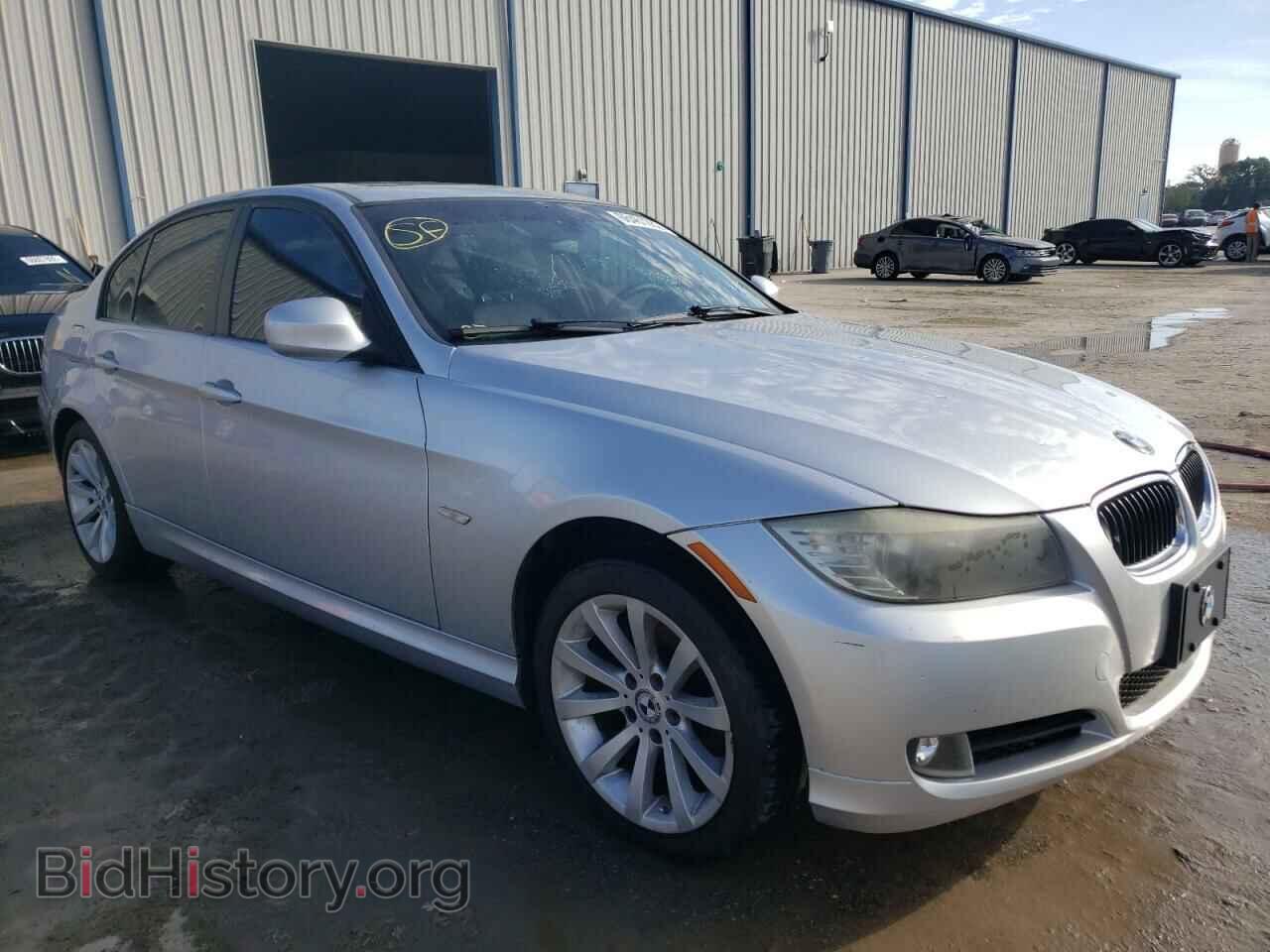 2011 BMW 3 SERIES - VIN: WBAPH7C51BA802428 - Фото 4