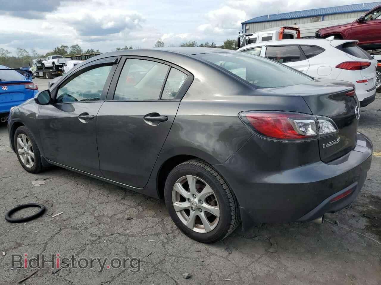 2011 MAZDA 3 - VIN: JM1BL1VG4B1386821 - Фото 2