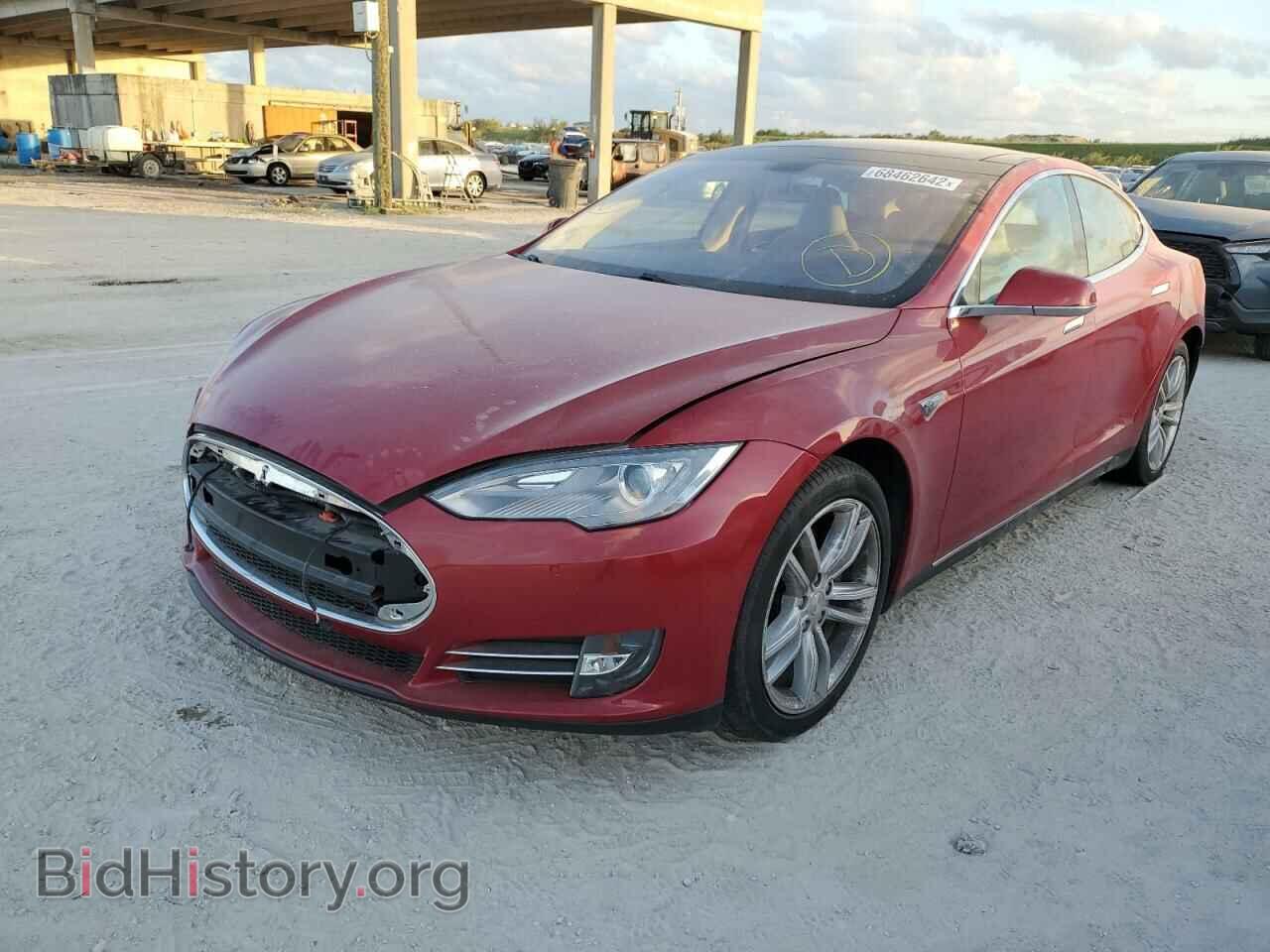 Фотография 5YJSA1H1XEFP46411 - TESLA MODEL S 2014