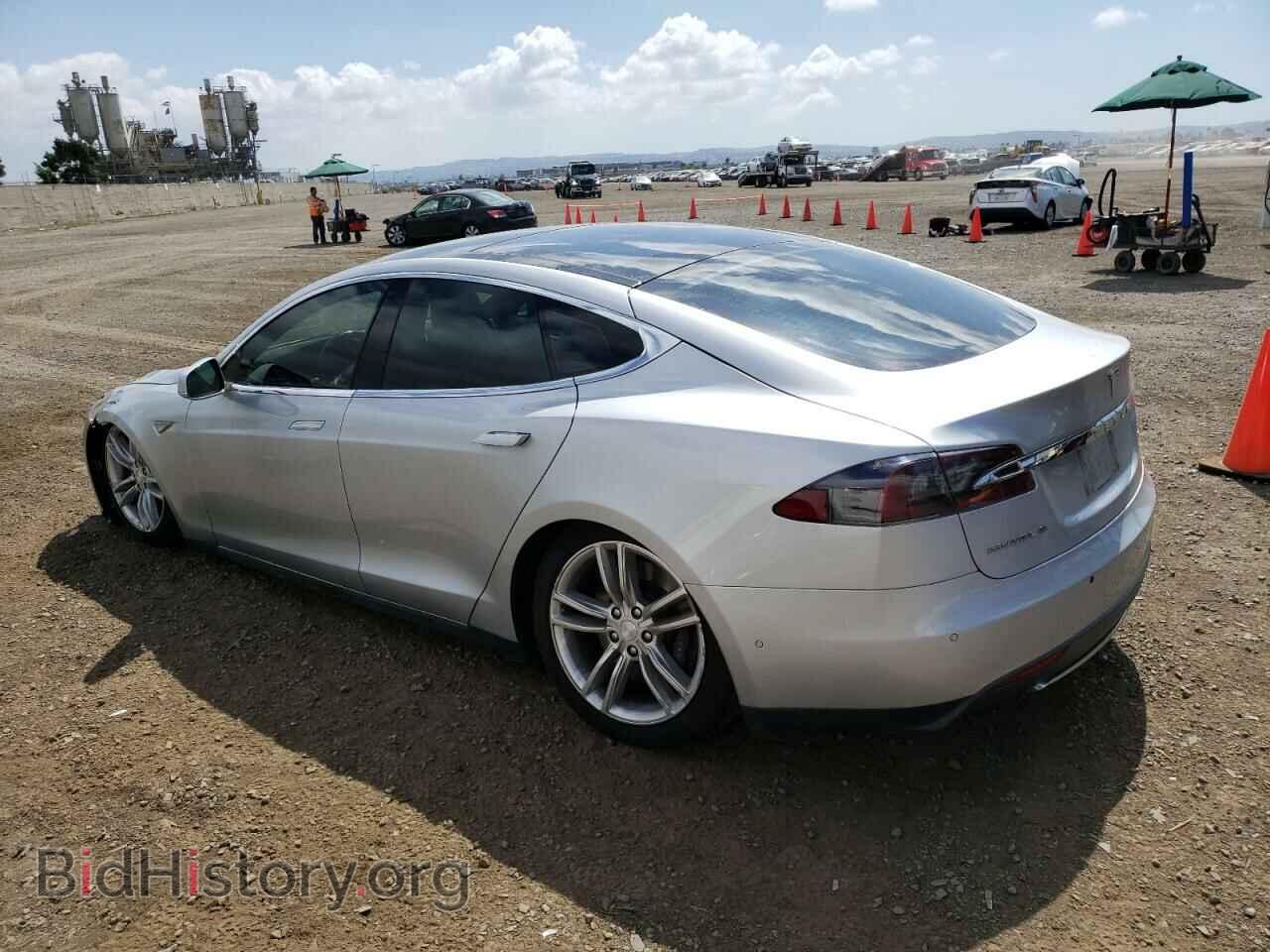 2015 TESLA MODEL S - VIN: 5YJSA1E21FF117943 - Photo 2
