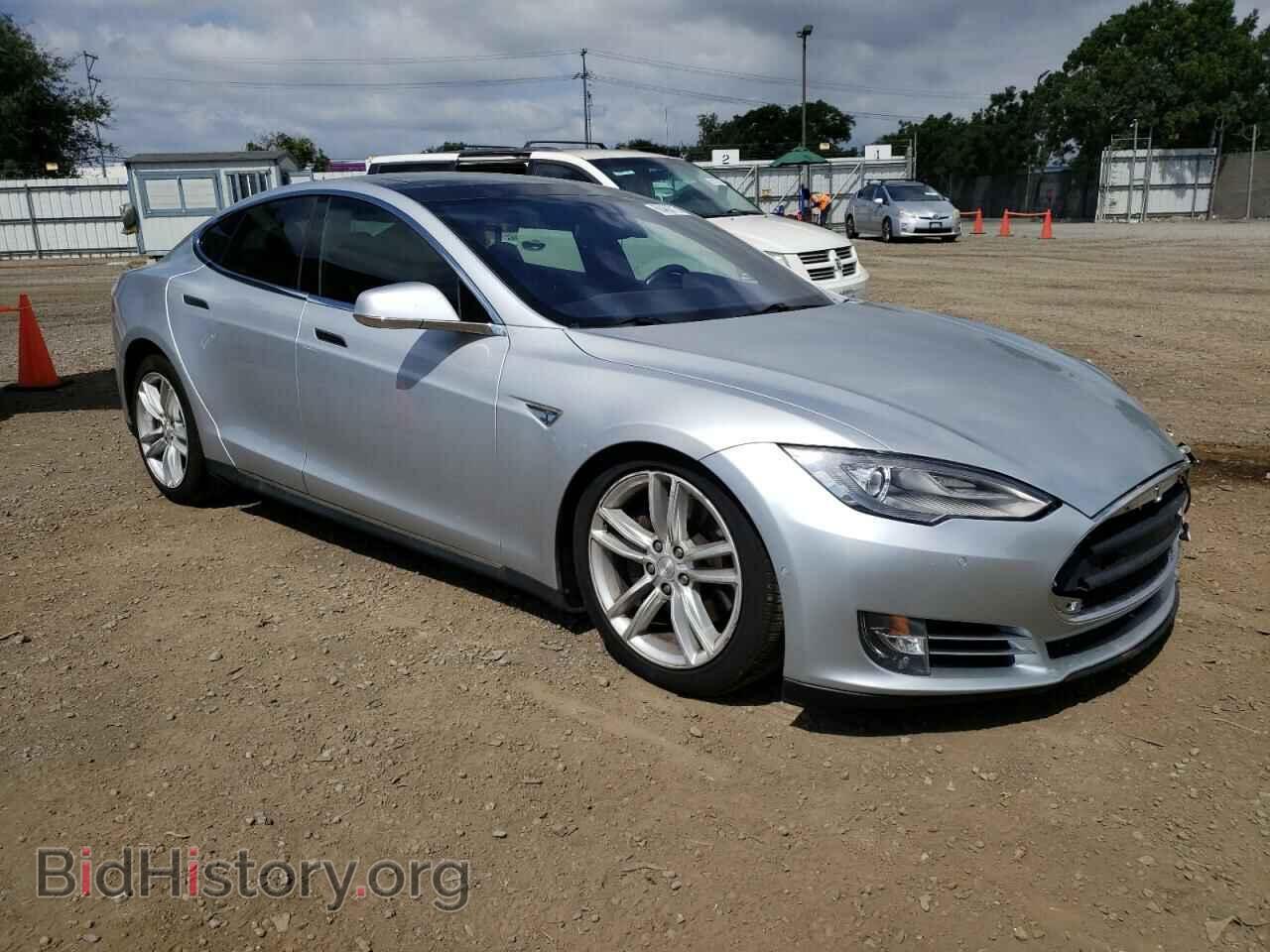 2015 TESLA MODEL S - VIN: 5YJSA1E21FF117943 - Photo 4
