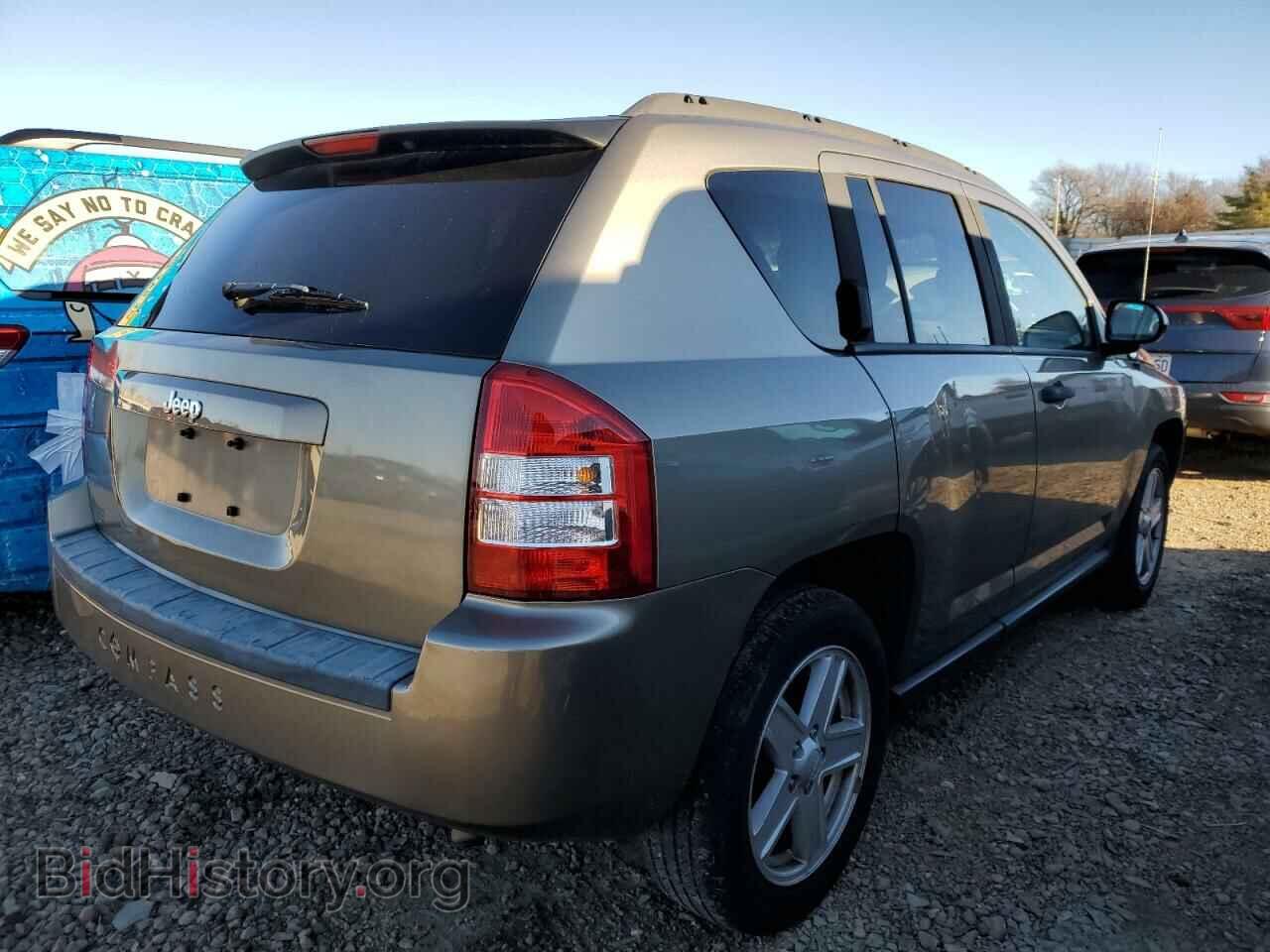 2007 JEEP COMPASS - VIN: 1J8FT47W17D370579 - Photo 3