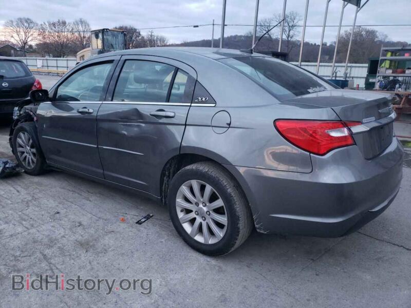 2013 Chrysler 200 (VIN 1C3CCBBB5DN591342) — фото 2 из 13
