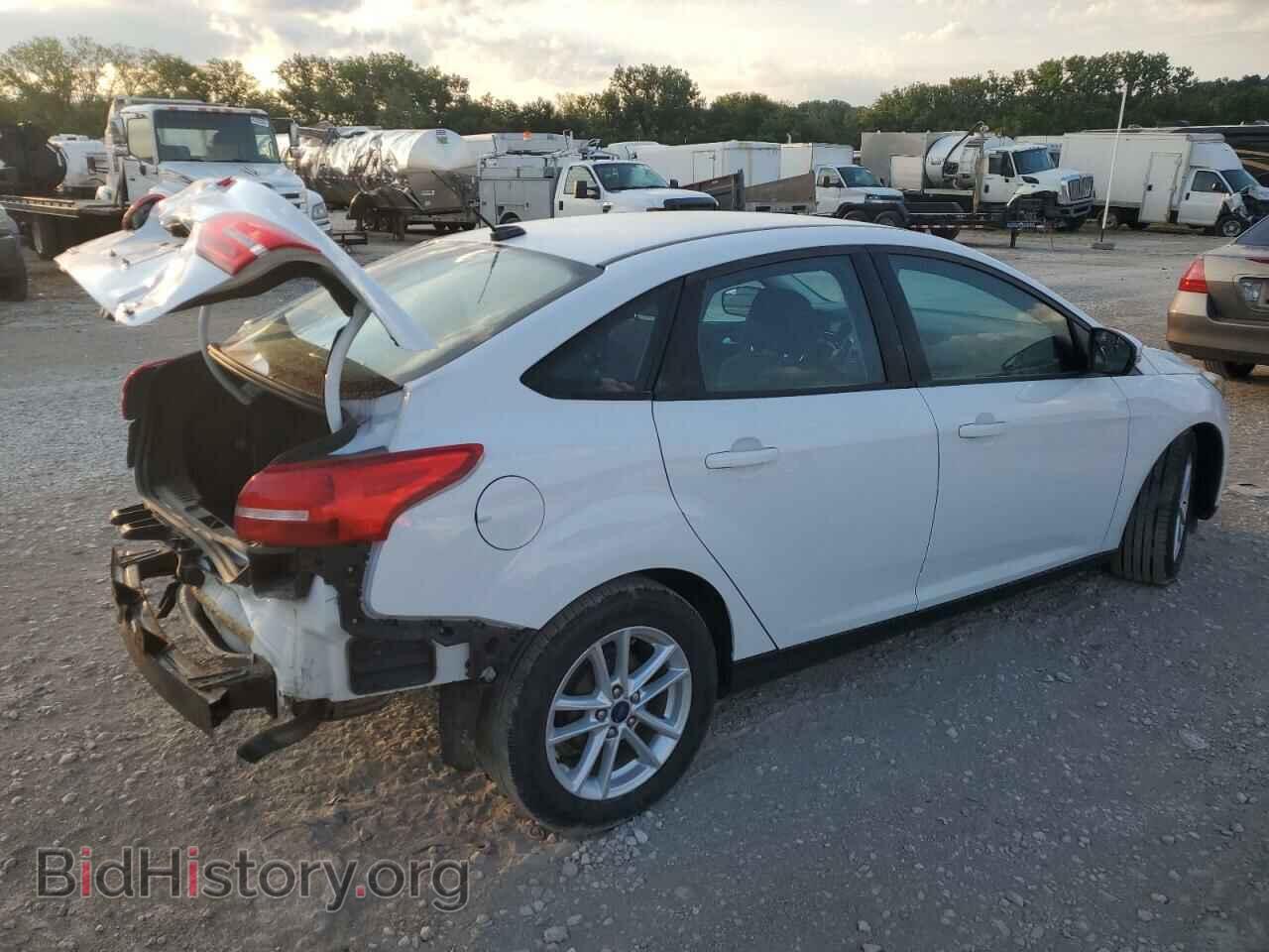 2016 FORD FOCUS - VIN: 1FADP3F2XGL341220 - Фото 3
