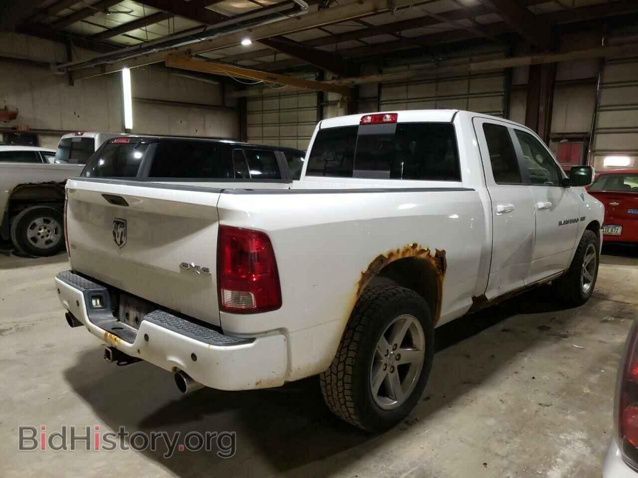 2011 DODGE RAM 1500 - VIN: 1D7RV1GTXBS520847 - Фото 3