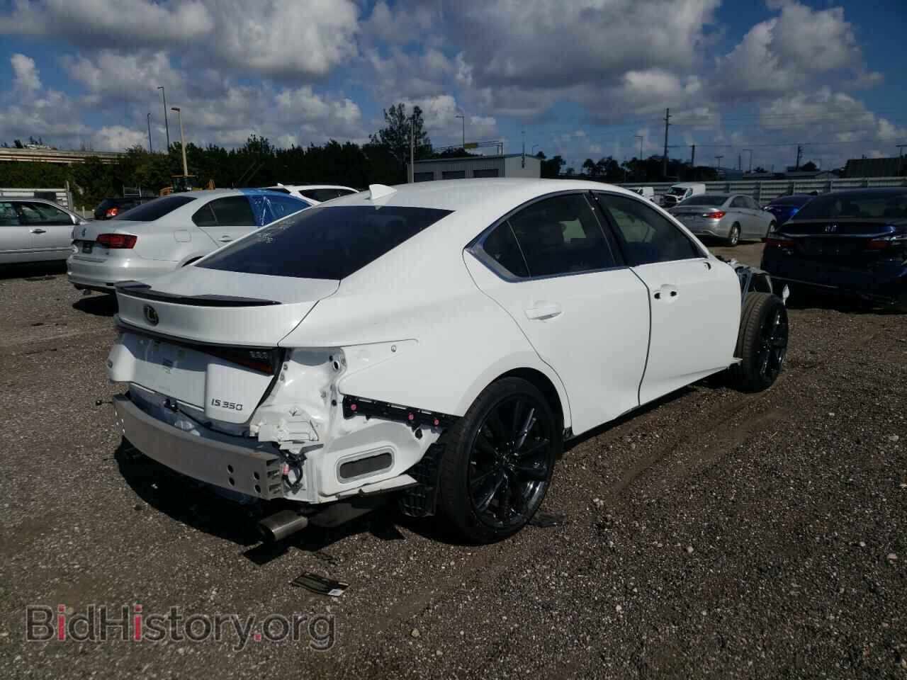 2021 LEXUS IS - VIN: JTHGZ1B28M5047809 - Фото 4