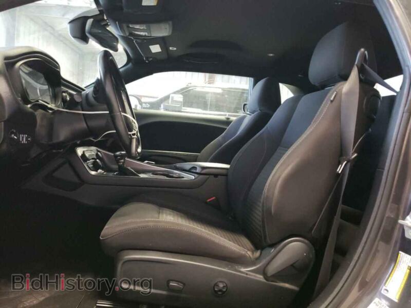 2019 Dodge CHALLENGER (VIN 2C3CDZAG5KH642007) — photo 7 of 12